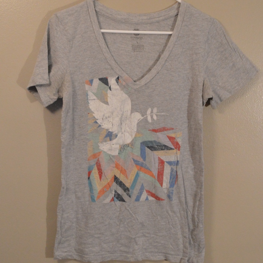 Element Skate Co Geometric Bird V Neck Gray Womens